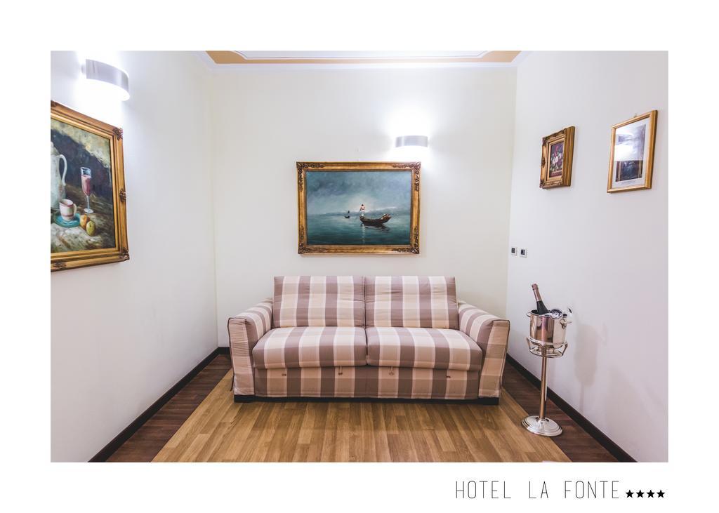 La Fonte Hotel Ome Exteriér fotografie